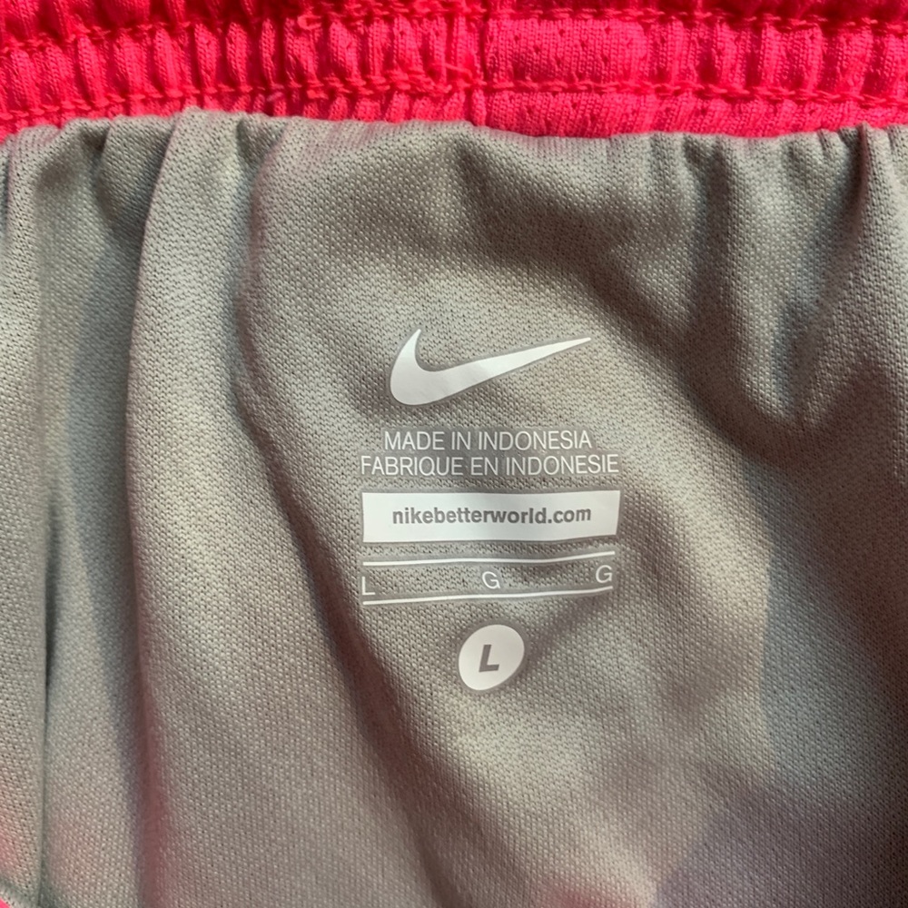 Nike Running Shorts - Picture 4 of 10
